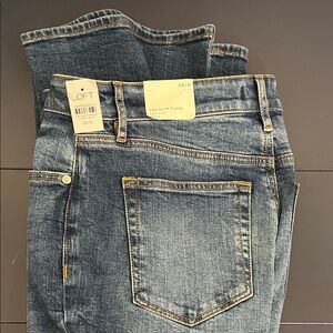 LOFT Women's Blue Jeans 28/6 NWT Slim Flare